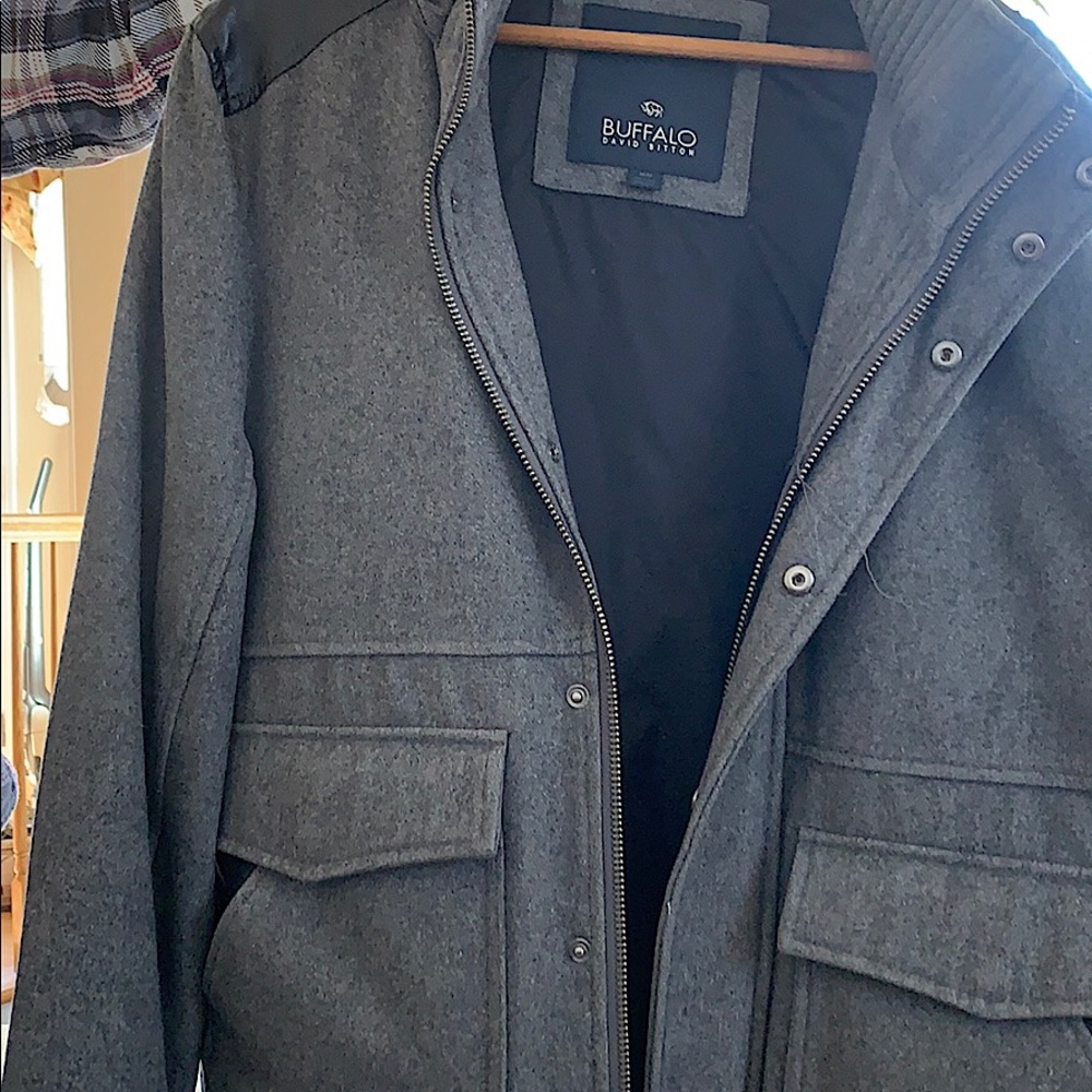 Jacket w/ hood